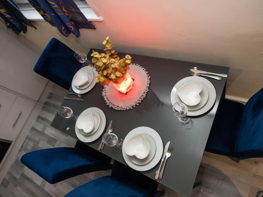1 Bedroom-Sofabed-Worktable-4-Wifi-Parking London Kültér fotó
